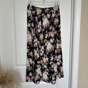 Floral Midi Skirt Size 10 - Medium